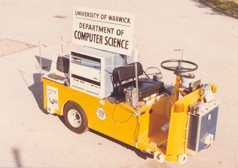 1980s_estimate_computer_science_robot_car